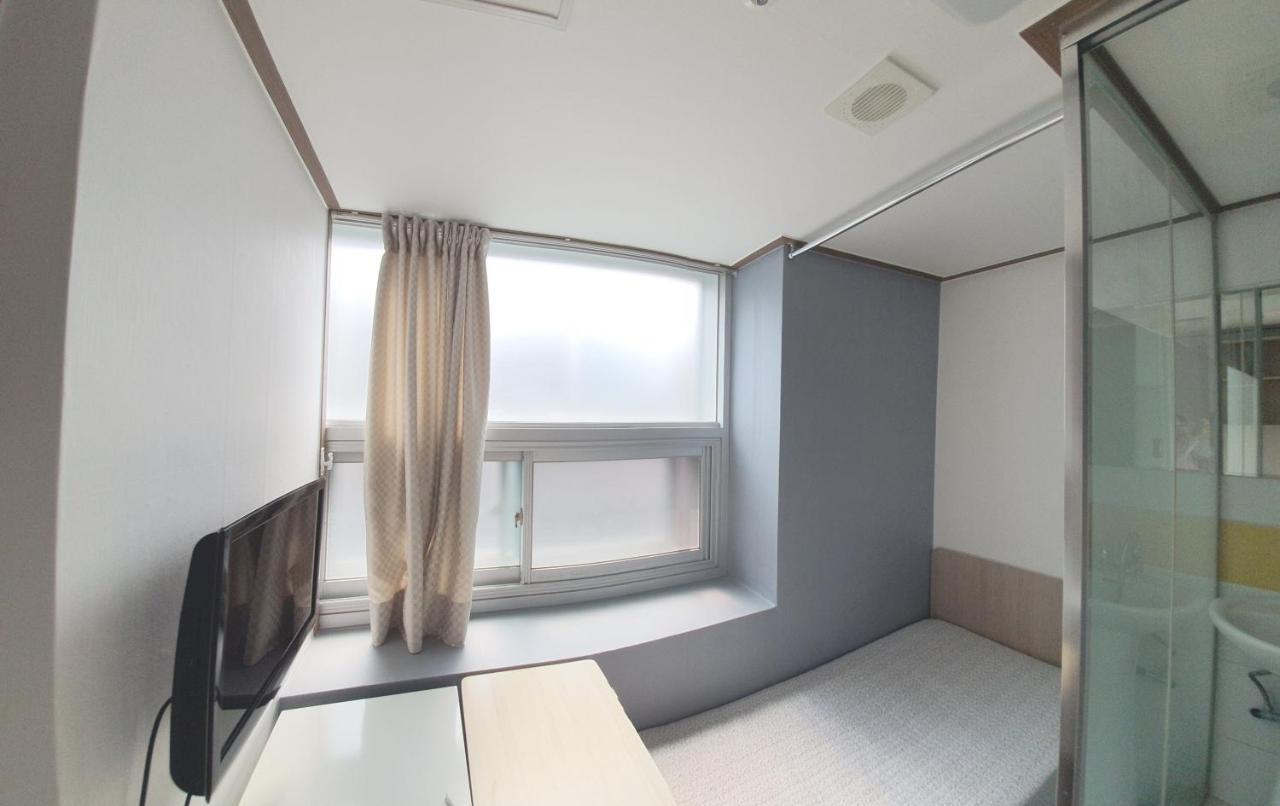 Wisma tamu Apgujeong *