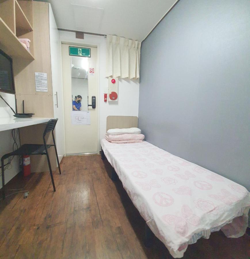 Apgujeong Wisma tamu Seoul