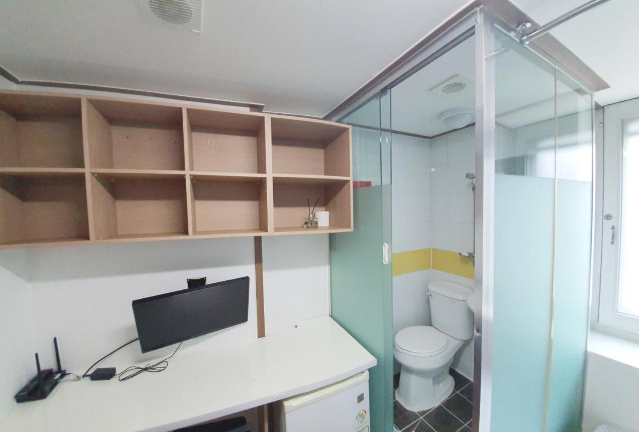 Wisma tamu Apgujeong *