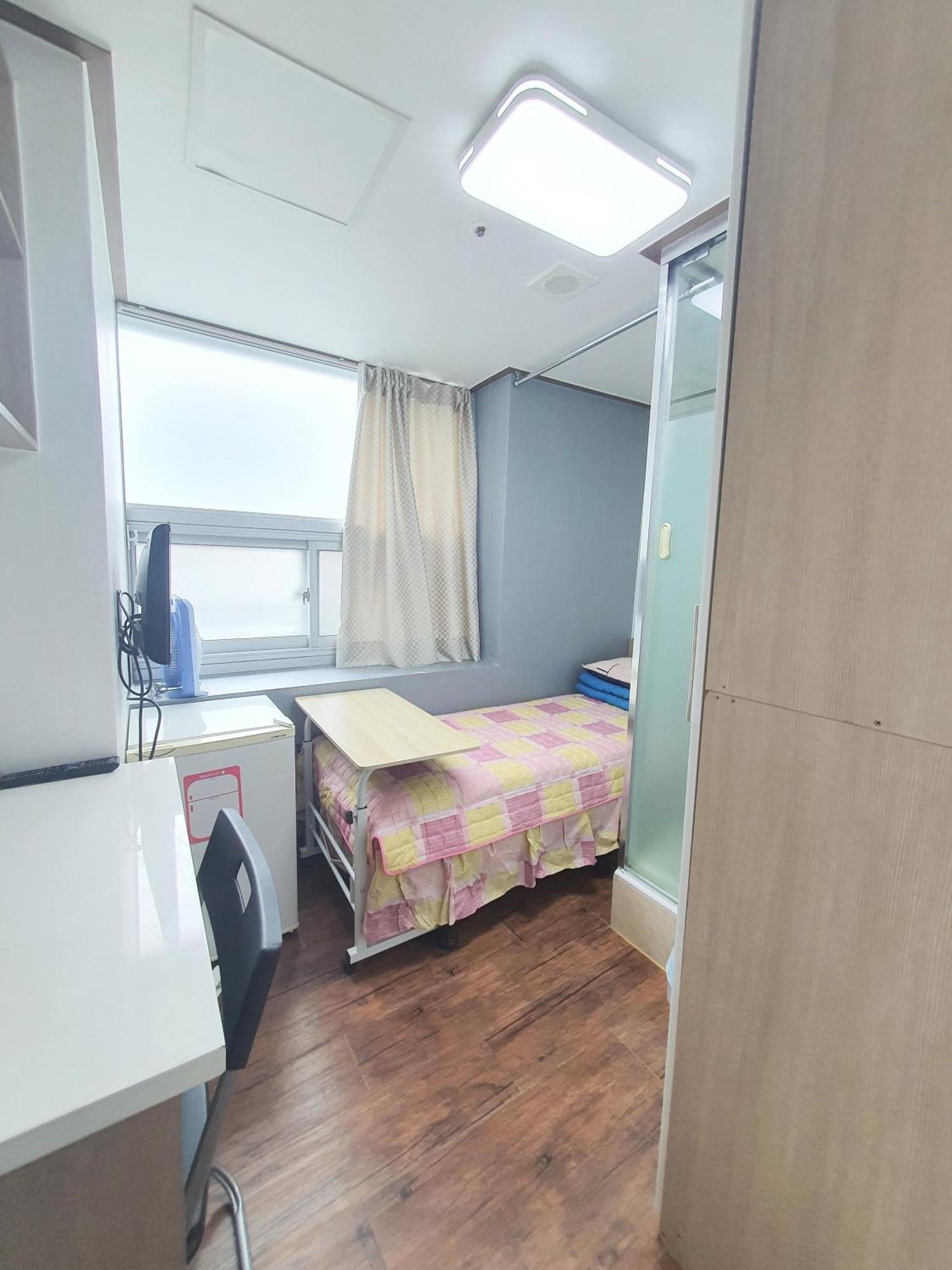 Apgujeong Wisma tamu Seoul